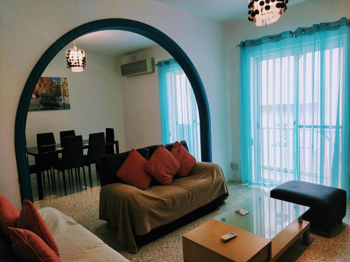 University Area مسيدا المظهر الخارجي الصورة